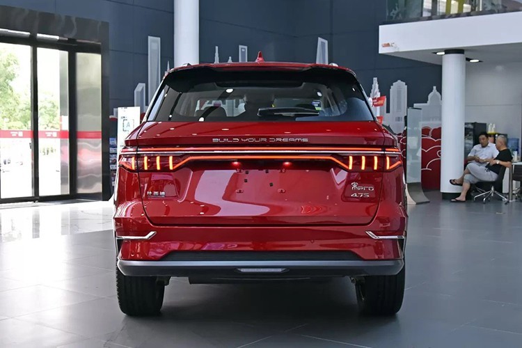 Chiêm ngưỡng 'xe Tàu' BYD 7 chỗ dưới 600 triệu tại Việt Nam - Hình 5 Chiem nguong 'xe Tau' BYD 7 cho duoi 600 trieu tai Viet Nam-Hinh-5