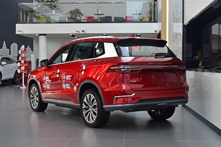 Chiêm ngưỡng 'xe Tàu' BYD 7 chỗ dưới 600 triệu tại Việt Nam - Hình 9 Chiem nguong 'xe Tau' BYD 7 cho duoi 600 trieu tai Viet Nam-Hinh-9