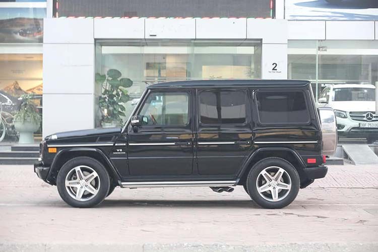 'Soi' Mercedes-Benz G55 AMG bien 'tu quy 8' cuc doc dao-Hinh-2