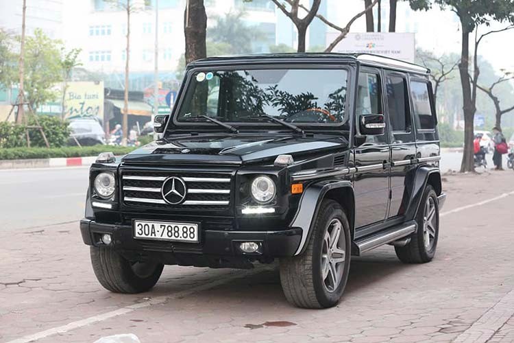 'Soi' Mercedes-Benz G55 AMG bien 'tu quy 8' cuc doc dao