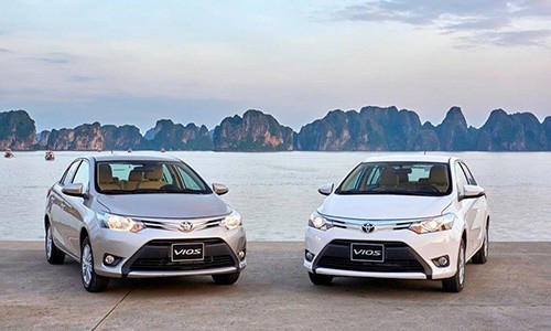 Hang nghin xe Vios va Corolla cua Toyota Viet Nam bi trieu hoi vi dinh loi