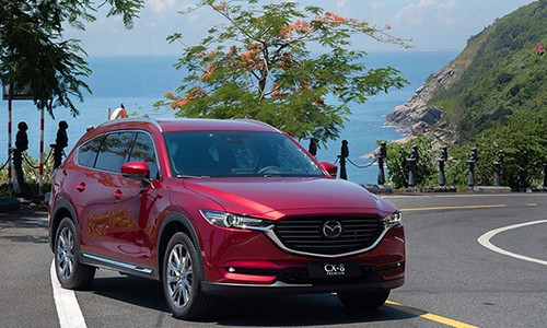 Mazda CX-8 tai Viet Nam giam 140 trieu dong