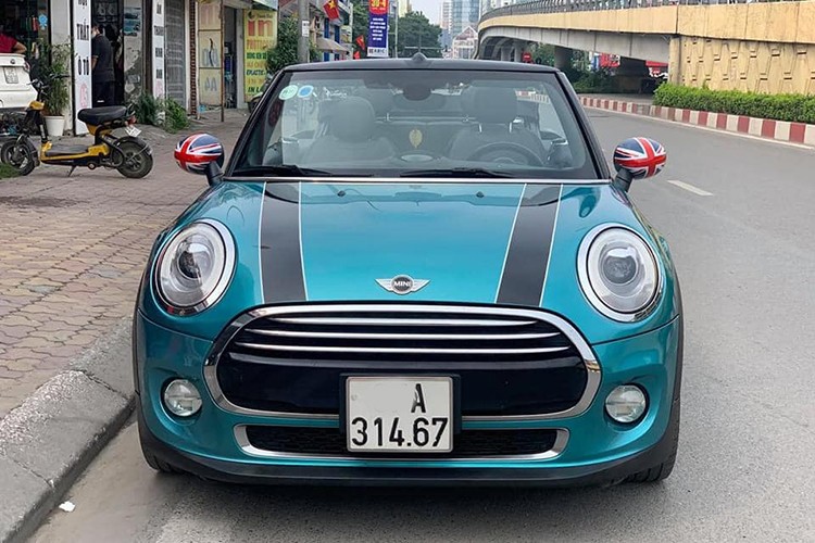 Xe MINI Cooper dung 4 nam lo chi 500 trieu dong-Hinh-2