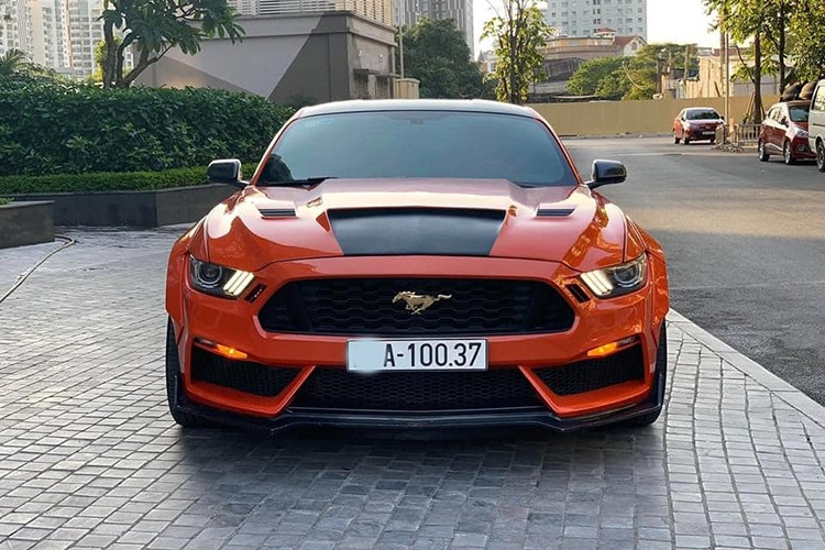 Dân chơi Bắc Giang rao bán Ford Mustang hơn 1 tỷ đồng - Hình 3 Dan choi Bac Giang rao ban Ford Mustang hon 1 ty dong-Hinh-3