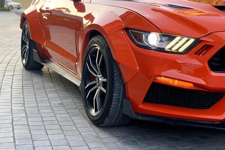 Dân chơi Bắc Giang rao bán Ford Mustang hơn 1 tỷ đồng - Hình 5 Dan choi Bac Giang rao ban Ford Mustang hon 1 ty dong-Hinh-5