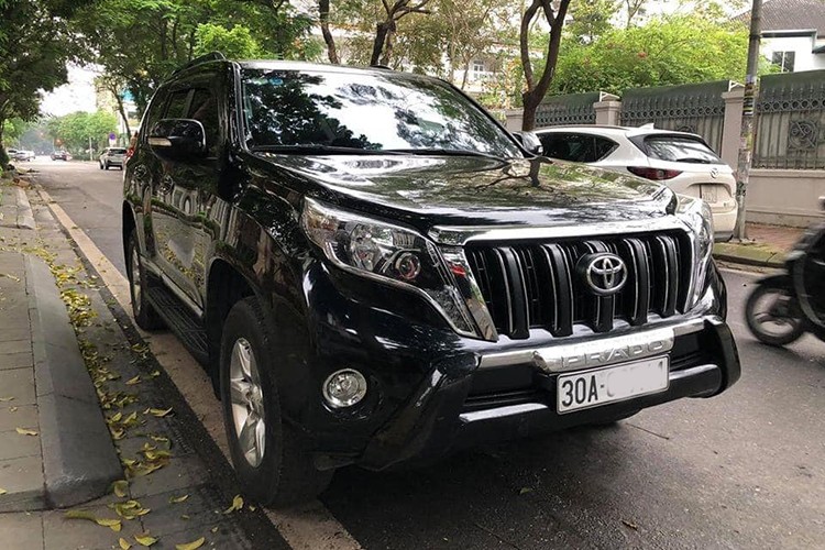 Co nen mua Toyota Land Cruiser Prado 2015 hon 1,4 ty o Ha Noi