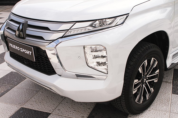 Mitsubishi Pajero Sport 2020 tu 1,1 ty co gi dac biet?-Hinh-4