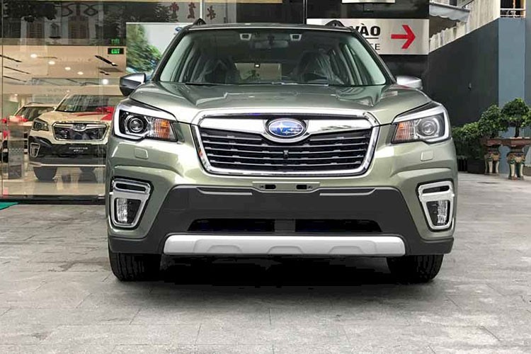 Subaru Forester giảm hơn 150 triệu đồng Subaru Forester giam hon 150 trieu dong