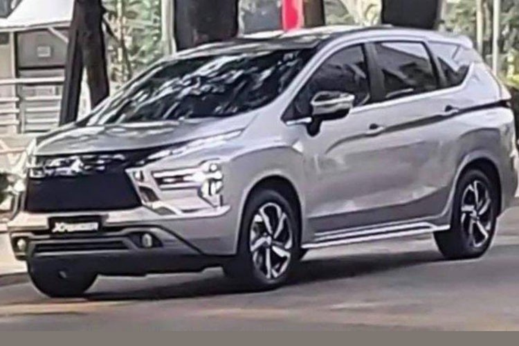 Mitsubishi Xpander 2022 bat ngo 