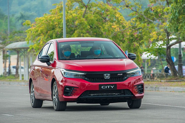 Honda City giam den 60 trieu dong tai dai ly-Hinh-2