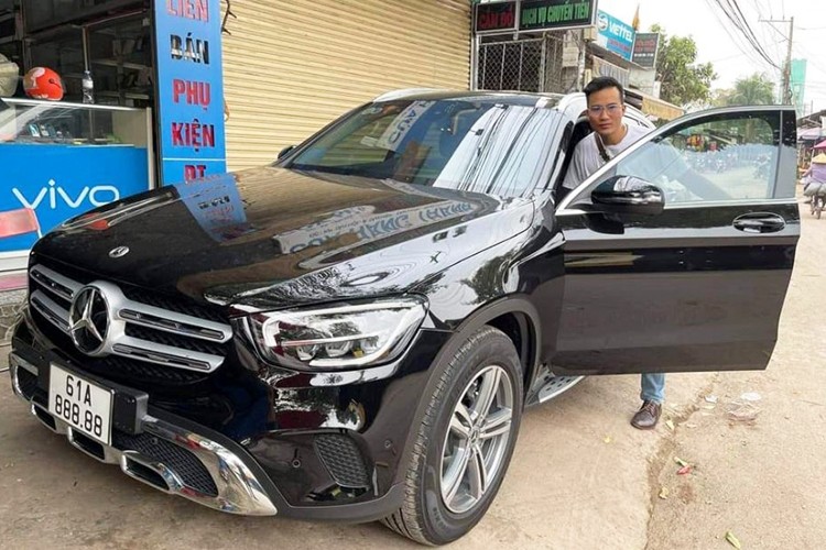 Sieu xe Mercedes-Benz GLC 200 bien “ngu quy 8” rao ban gan 8 ty-Hinh-8