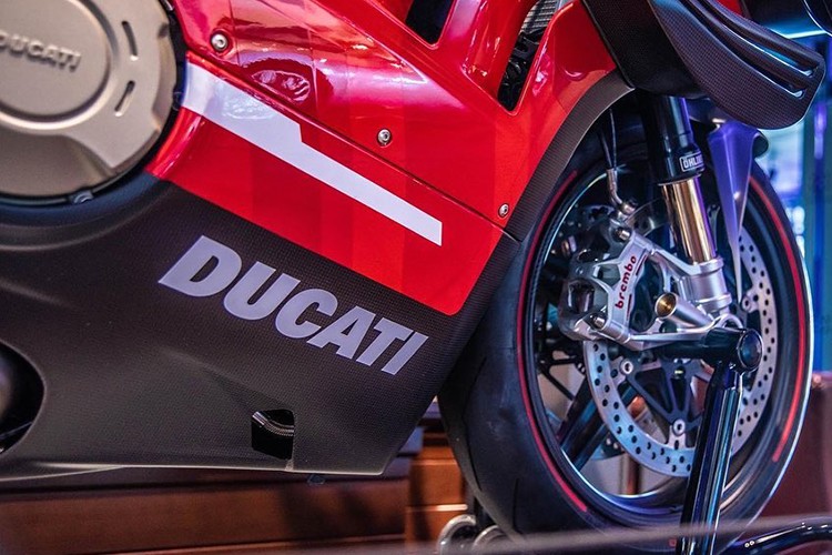 Dai gia Minh Nhua chi 6 ty de mua Ducati Superleggera V4-Hinh-6