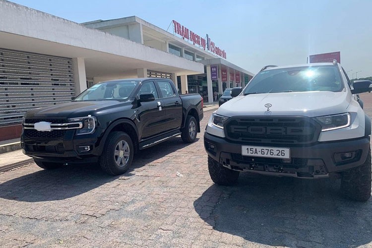 Ford Ranger 2022 lo dien tai Viet Nam