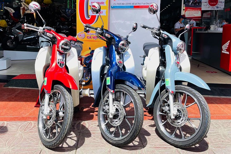 Gia xe Honda Super Cub len toi 200 trieu tai Viet Nam-Hinh-3