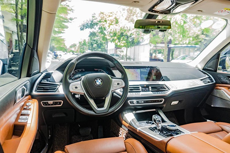 Dai gia Ha Noi dao ban BMW X7 chinh hang chay 2 nam-Hinh-5