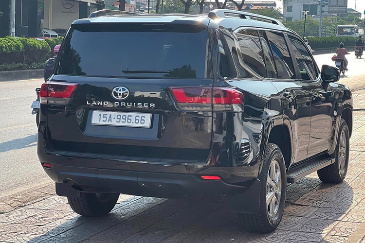 Toyota Land Cruiser 2022 gia chi 5,7 ty tai Hai Phong-Hinh-2