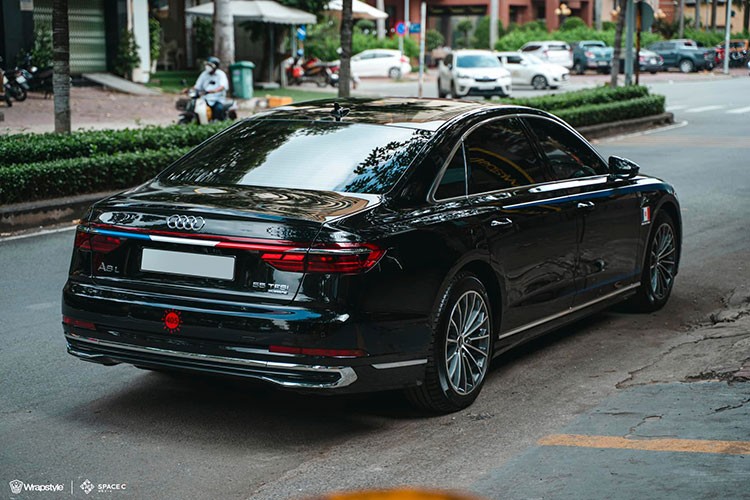 Sau 2 thang so huu, Minh Nhua ban Audi A8L hon 6 ty-Hinh-3