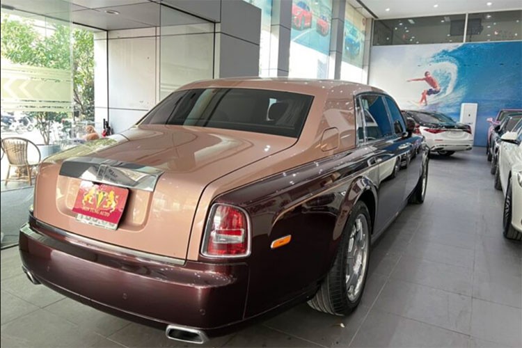 Rolls-Royce Phantom Lua thieng duoc ngan hang giam den 11 ty dong-Hinh-2