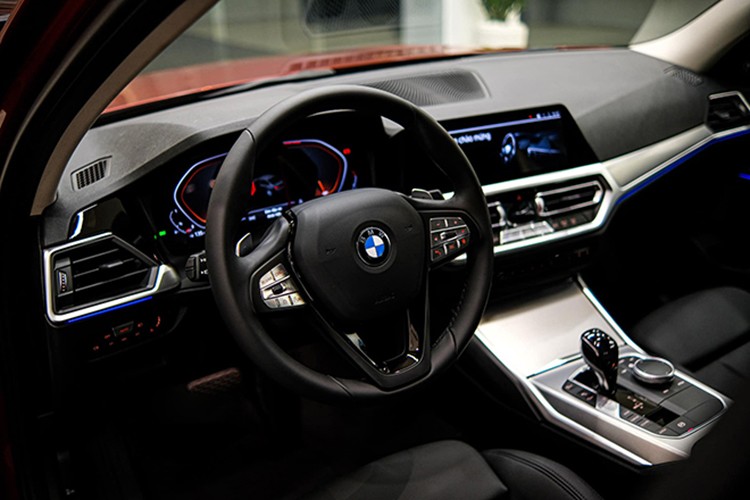 BMW 3-Series dang giam gia 