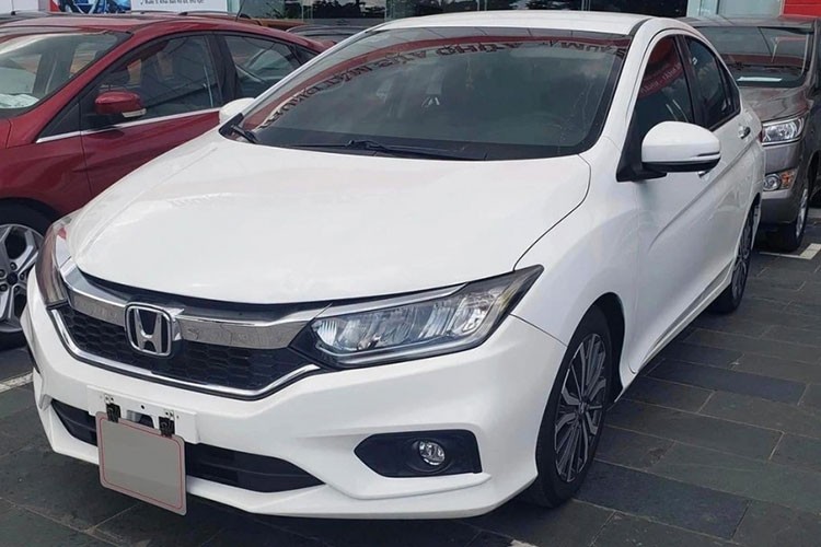 Honda City bi tua nguoc ODO, Anycar to mot facebooker len Cong an