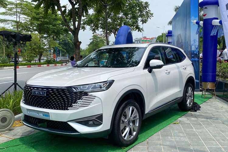 Nhieu SUV co C dang dai ha gia de kiem khach hang-Hinh-2