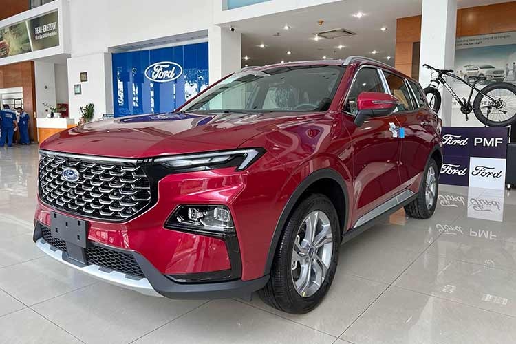 Nhieu SUV co C dang dai ha gia de kiem khach hang-Hinh-4