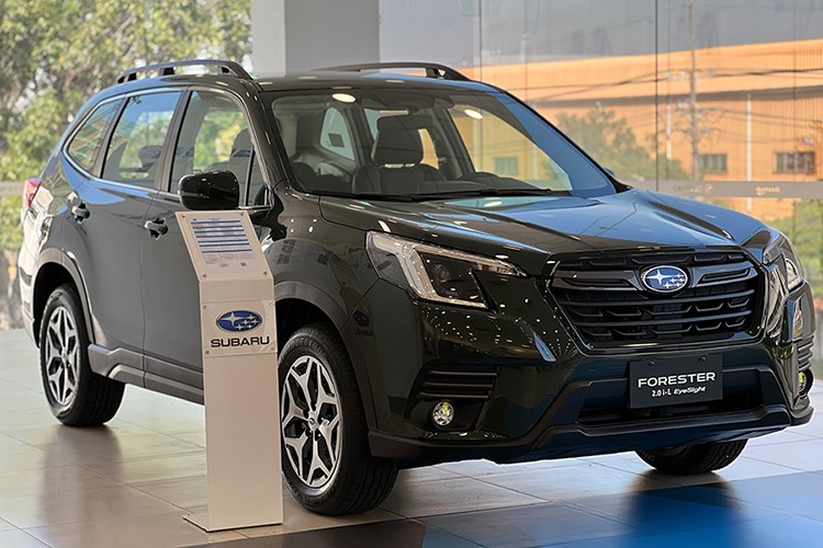 Khach mua xe Subaru Forester duoc uu dai manh