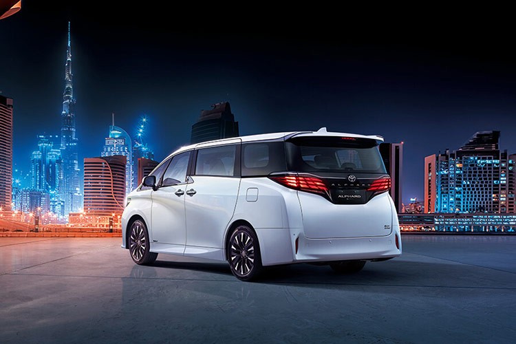 Ra mat Toyota Alphard 2025 ban tiet kiem nhien lieu-Hinh-2