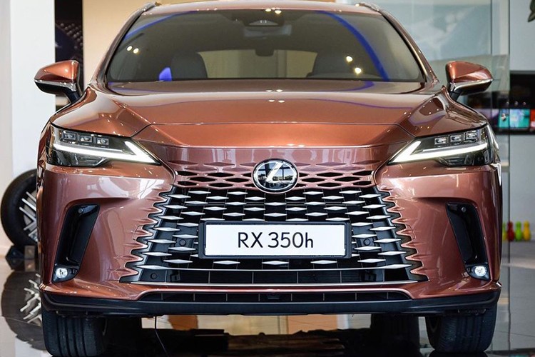 Sap ra mat Lexus RX hybrid 2025 tai Viet Nam gia khoang 3,5 ty dong-Hinh-3