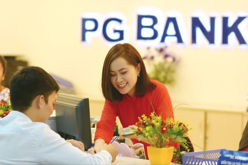 Nguoi nha Chu tich PG Bank muon thoai sach von