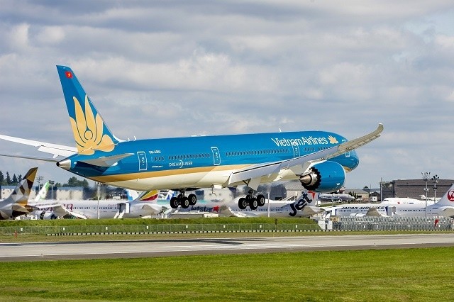 Hang bay Vietnam Airlines doi lich hop co dong sau ngay 30/6