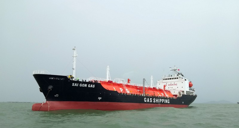 Gas Shipping huy dong 200 ty dong de mua tau phuc vu kinh doanh