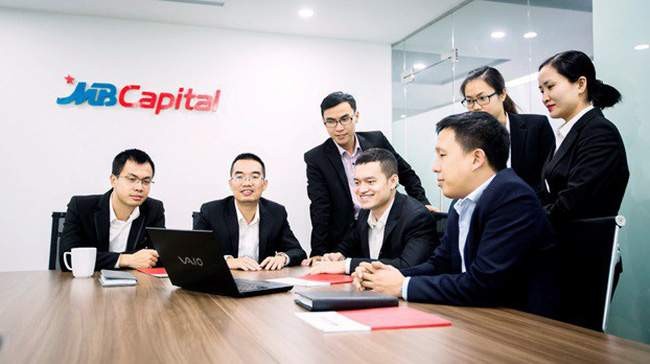 MB Capital 'quay xe' thoai von tai PGC sau lan that bai gom co phieu truoc do