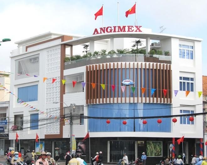 Louis Capital 'sang tay' 19% co phan Angimex Furious cho Angimex