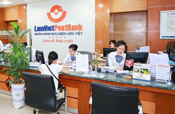 LienVietPostBank du tra co tuc co phieu ty le 15%