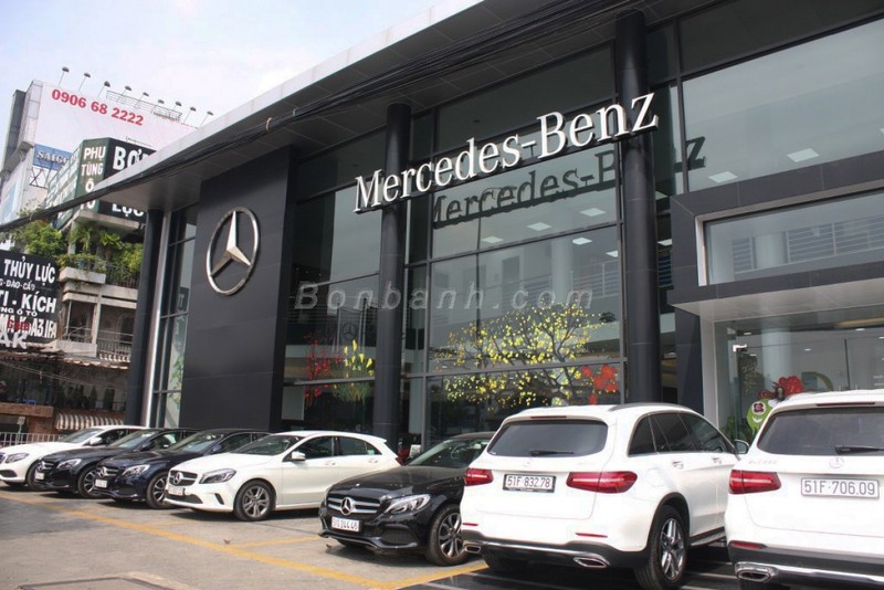 Dai ly Mercedes Benz Viet Nam vuot muc tieu som