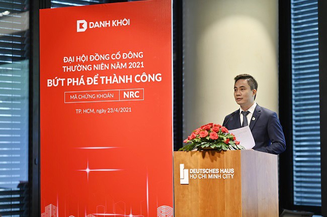 Danh Khoi (NRC) bi phat nang, buoc thu hoi co phieu phat hanh ESOP va tra tien cho nha dau tu