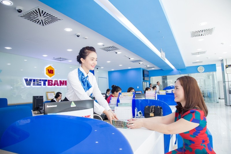 Vua dieu chinh giam ke hoach lai 27%, VietBank con bi xu phat thue hon 140 trieu dong