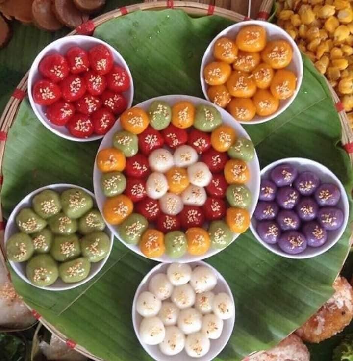 'Chay' hang banh troi ngu sac cung Ram thang Gieng-Hinh-3