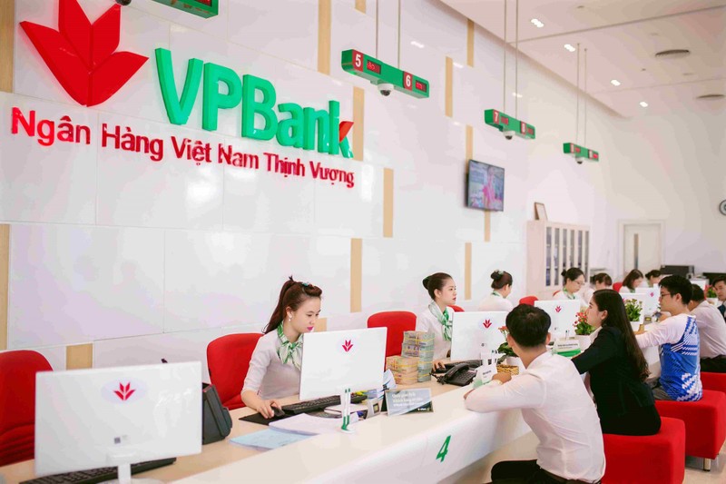 VPBank o Top 300 ngan hang gia tri thuong hieu nhung no xau khung