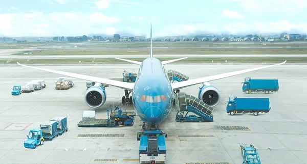 Lo ly do Vietnam Airlines mua 50 may bay giua dich COVID-19