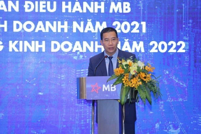 Lanh dao ngan hang bien dong manh mua Dai hoi co dong-Hinh-2