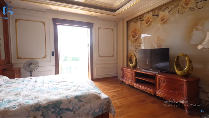 Vào thăm lâu đài 28 tỷ của đại gia Hà Nội - Hình 9 Vao tham lau dai 28 ty cua dai gia Ha Noi-Hinh-9