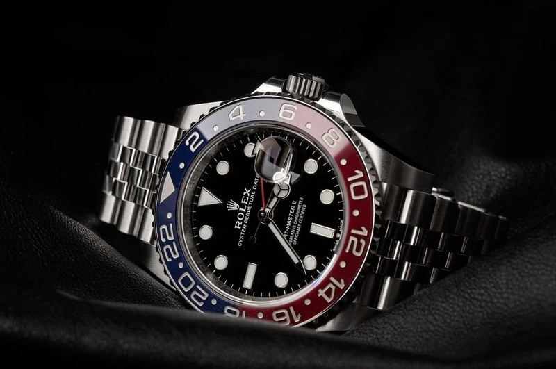 Vi sao dong ho Rolex cu dat hon hang moi?-Hinh-2