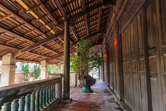 Xem kien truc doc dao trong ngoi nha tram tuoi o Tay Ninh-Hinh-6