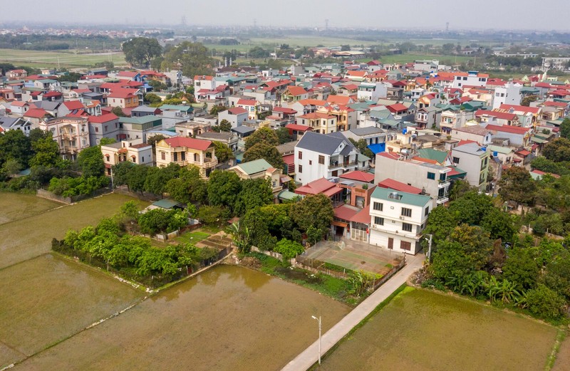 Ngoi nha o Ha Noi thiet ke 2 gieng troi dac biet