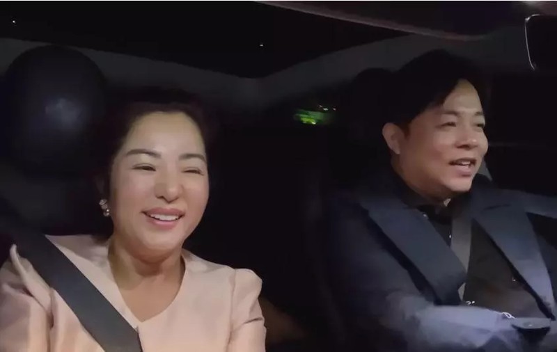 Ca si Quang Le co khoi tai san van nguoi me o My-Hinh-2