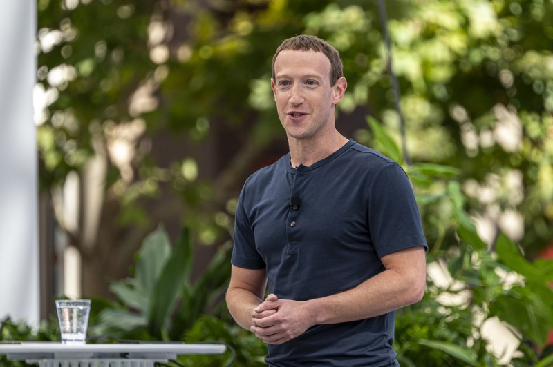 Sieu ty phu Mark Zuckerberg 'dot tien' cho ve si the nao?-Hinh-2