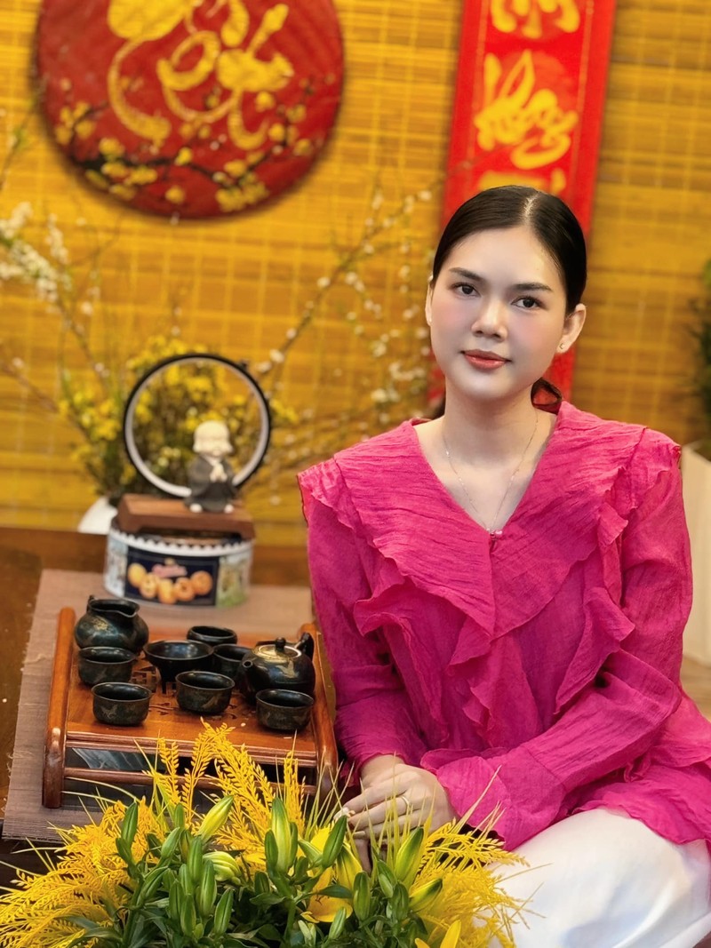 Vao xem ngoi nha 4 tang cua dien vien Le Ngoc Trinh