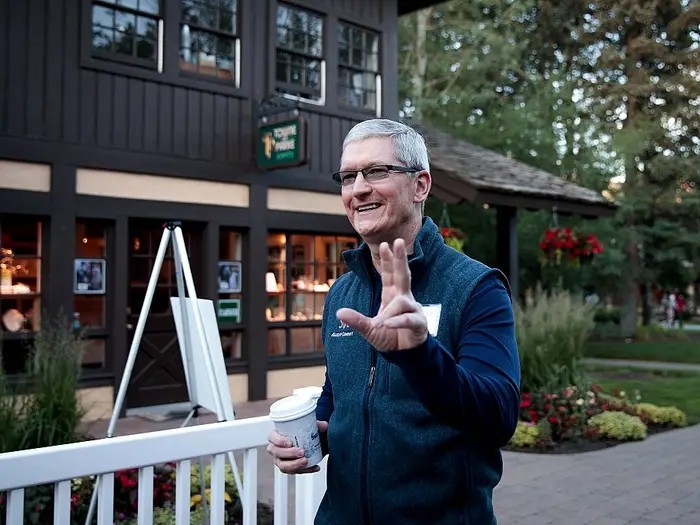 Mot ngay cua CEO Apple Tim Cook bat dau tu luc 4 gio sang-Hinh-3